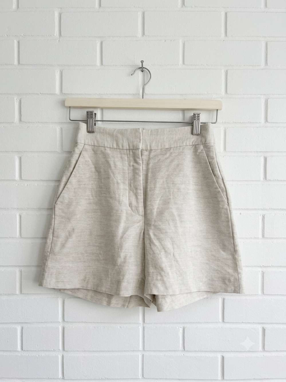 Wilfred Aritzia Linen Blend High Waisted Shorts Size 00